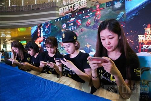 神奇女侠上映三日票房突破2.5亿,影游联动引关注