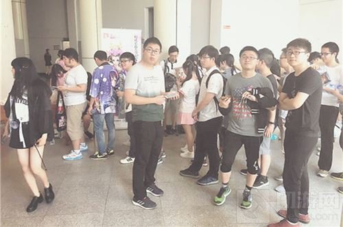 《熹妃Q传》亮相各高校漫展 ACG联动强势吸粉