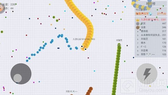 贪吃蛇大作战什么是霸王蛇 必备霸屏技巧分享