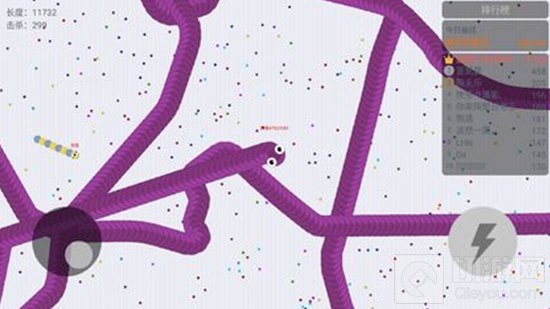 贪吃蛇大作战无尽模式如何成功躲避各种小蛇蛇