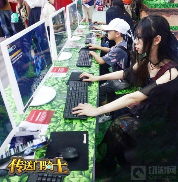 传送门骑士惊艳亮相2017CJ 掀起试玩热潮