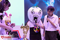 王尼玛降临ChinaJoy 率暴走家族PK美女战队