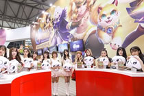 CJ观展大饱眼福 神之物语萌妹showgirl点燃今夏