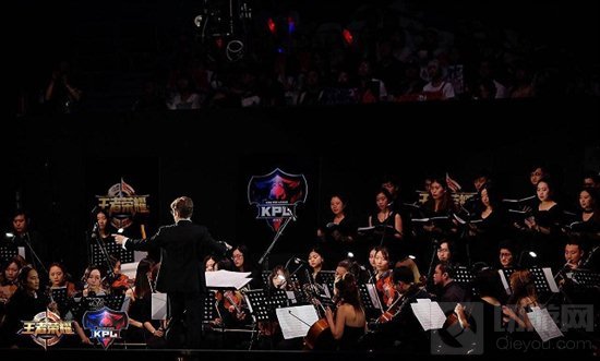 2017KPL春季赛总决赛 QGhappy生而无畏勇夺冠军