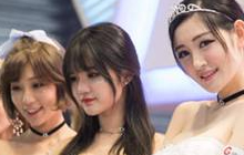 CJ回顾：手游与电竞并存 外国萌妹超性感迷人