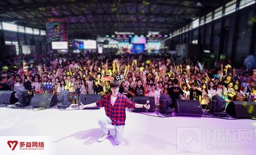 明星+电竞+二次元? Chinajoy这家展台全都有