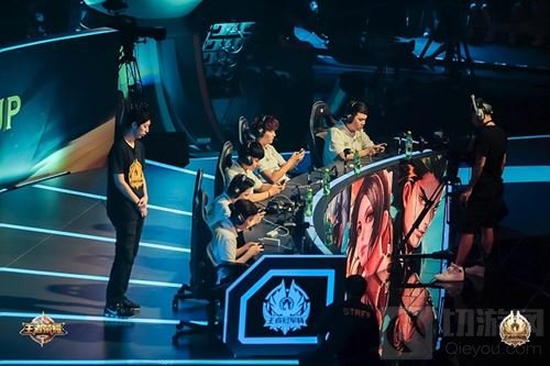 2017王者荣耀冠军杯圆满结束 QGhappy夺冠