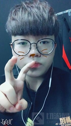 KPL职业联赛萌神选手大盘点：其实我的职业是卖萌