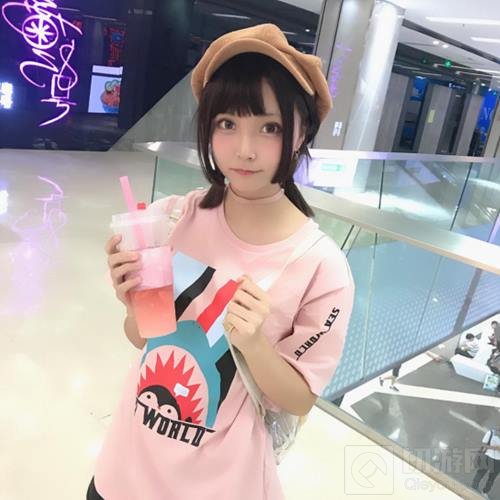 深圳电玩节明日开幕 多益网络Coser女团集结完毕