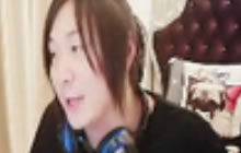 王者荣耀张大仙被喷 遇人花重金黑微笑面对