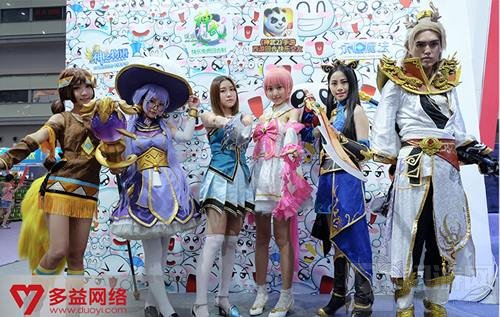 深圳电玩节精彩不断 多益网络精品游戏传递快乐理念