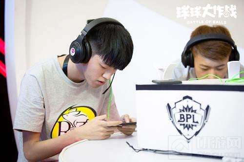 球球大作战BPL冠军：RBT不需要大腿，全员都是MVP