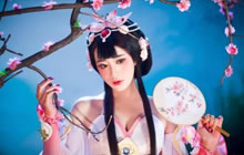 王者荣耀女英雄COS分享 露娜最惊艳火舞诱人