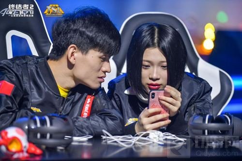 女神带队吃鸡 终结者2TSL世界冠军OG战队专访