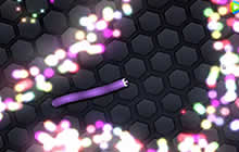 贪吃蛇大作战小蛇一来进攻 年轻人应该稳重