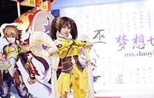 同门师妹拜见 梦想世界手游玲珑女cos图片赏析