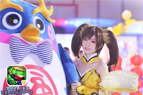 同门师妹拜见 梦想世界手游玲珑女cos图片赏析