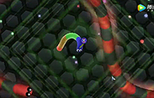 贪吃蛇大作战在强大的我面前 挣脱有什么用