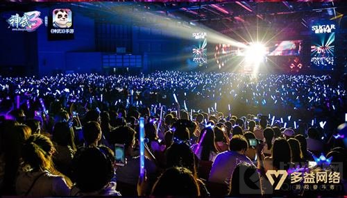 神武3特约赞助 首席弟子黄子韬演唱会唱响上海