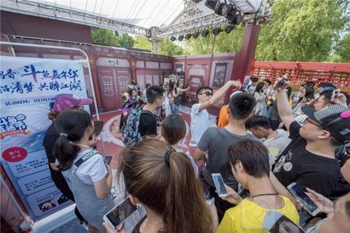 楚留香武汉江湖行 玩家热情引燃斗鱼嘉年华