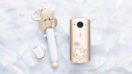 颠覆传统手机行业的美图手机参展2018ChinaJoy