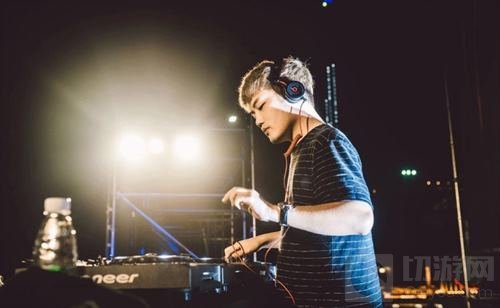 第五人格携手徐梦圆打造同名主题曲 惊艳上线