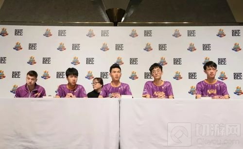 CRL冠军战队NOVA赛后采访:冠军早该属于中国