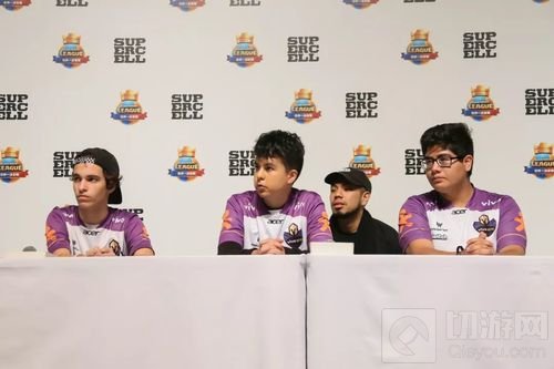 CRL冠军战队NOVA赛后采访:冠军早该属于中国