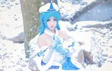 王者荣耀王昭君雪地COS图集 昭君可爱想恋爱