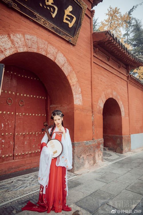 神都夜行录携手瑞丽伊人杂志等引领国潮之美