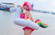 王者荣耀小乔泳装COS图集 缤纷独角兽COS图
