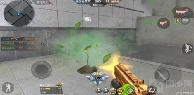 焕金血月诸神黄昏 CF手游全新英雄武器来袭