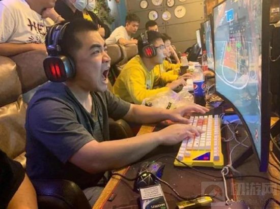 最强新人王 《街头篮球》广州站古道专访