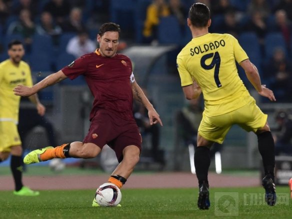 绿茵双王集结 实况王者集结联动狮王卡恩和狼王托蒂