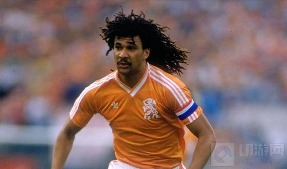 经典再现实况球会经理 联动古利特和贝肯鲍尔开启