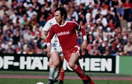 经典再现实况球会经理 联动古利特和贝肯鲍尔开启