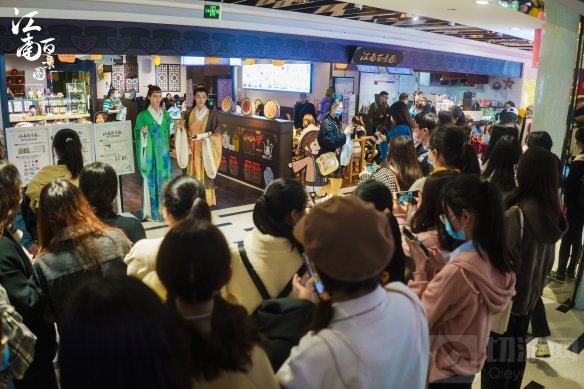 江南百景图主题店引爆初春热潮 精美食物萌系周边应有尽有