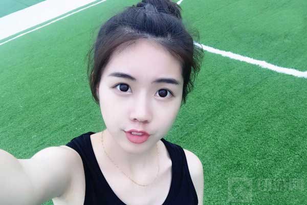 神仙道2猫妖小萝莉coser求投喂 引众宅男围观