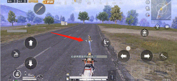 和平精英黑猫警长摩托车怎么开枪 怎么使用摩托车上黑猫手枪