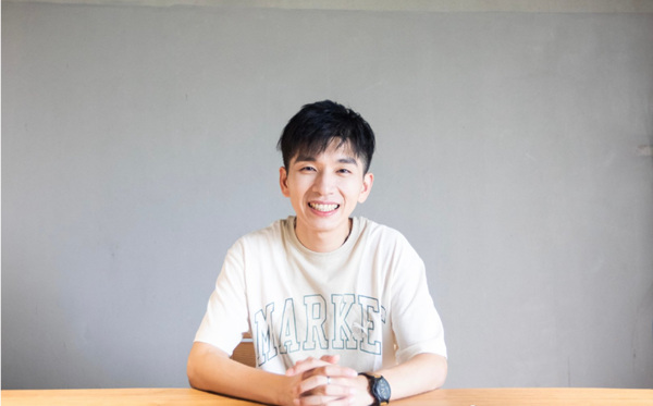 首届英雄联盟手游艾欧尼亚杯总决赛群访，意气风发不枉少年