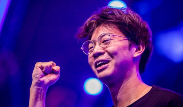 中国选手李培楠夺得《星际2》IEM卡托维兹站冠军！