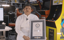 沙特玩家一电视连接444台游戏机创世界纪录